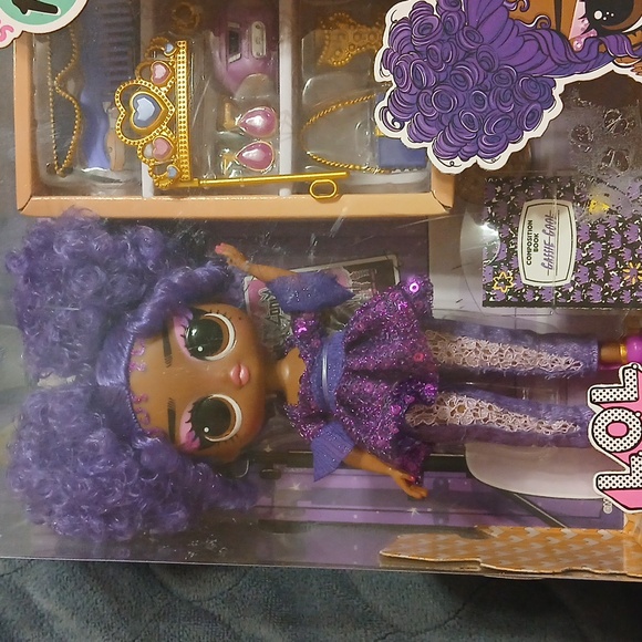 L.O.L. Surprise! Cassie Cool Fashion Doll with Accessories - Picture 2 of 5